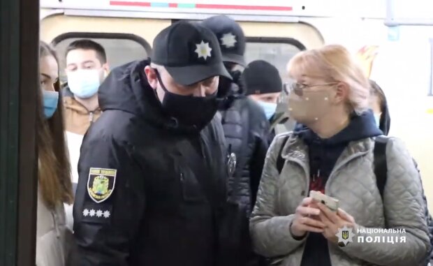 Драконовские штрафы в 17 тысяч гривен настигли украинцев в метро, за что карают: "На выход!"