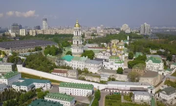 На свято Покрови Пресвятої Богородиці у Києво-Печерській лаврі проведуть сім літургій