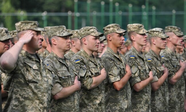 украинские военные армия