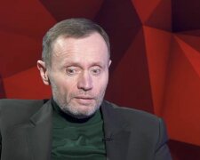 Пелюховський розповів про українську гіпер-багатопартійність: «зареєстровано понад 300 і з'являються нові»