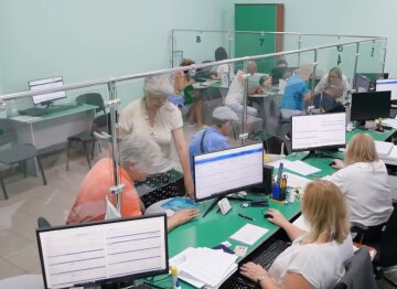 Грошова допомога для пенсіонерів в Запорізькій області