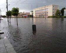 Мощная стихия обрушилась на Одесчину: «Залило всё», кадры апокалипсиса