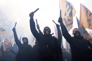 Національний корпус проти Порошенка: хто за всім стоїть, спливла незручна правда