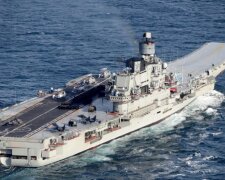 Путинский корабль снова стал посмешищем на весь мир: "Затопите, чтобы не мучался"