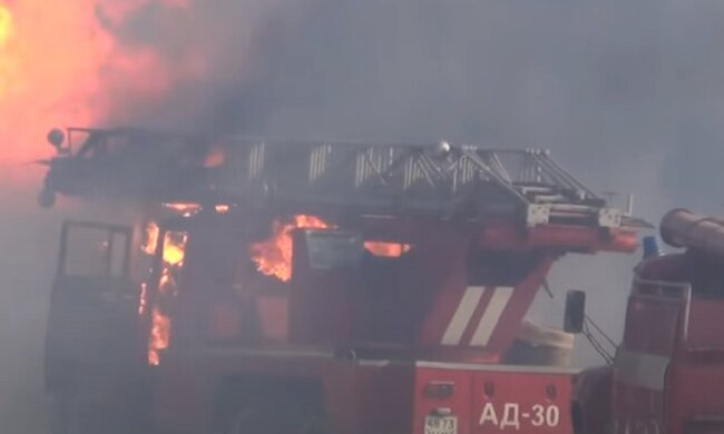 Пожар забрал жизнь 3-летней девочки в Одесской области, кадры трагедии: "Мама собирала дрова"