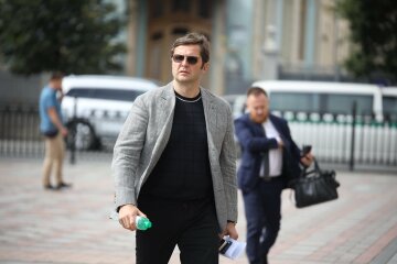 Андрій Холодов
