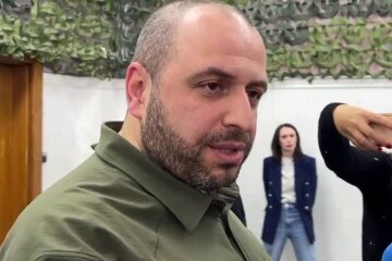 Умеров Рустем