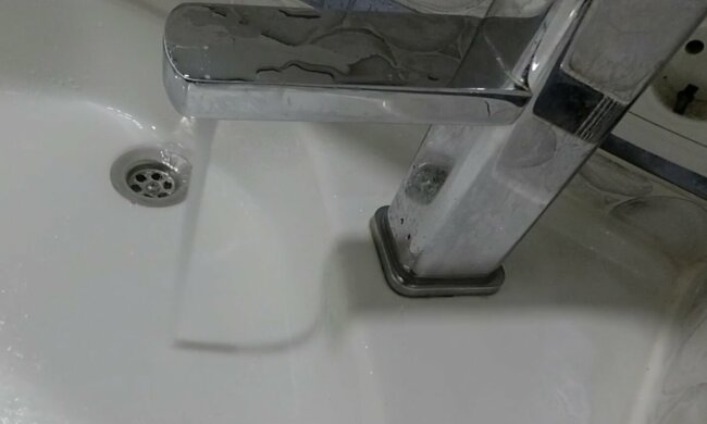 График отключения воды в неделю с 30 марта по 5 апреля в Днепре.