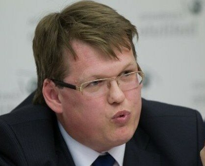 З’ясувалася правда про роман Розенко з телеведучою: весілля відкладається