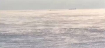 Черное море "закипело" в Одесской области: видео аномального явления
