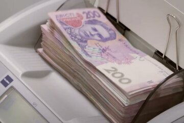 Денежная помощь в Полтаве