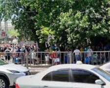 Срочная эвакуация в Одессе, съехались взрывотехники: кадры ЧП