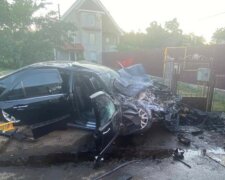 Страшна аварія забрала життя молодого українця, двоє в реанімації: кадри з місця