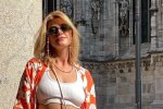 Зірка "Х-Фактора" і нової "ВІА Гри" в сукні на тонких бретелях підкорила видом в Мілані: "естетика в чистому вигляді"