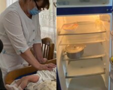 Холодильник пуст: родители довели малышей до больницы, младшей всего 6 месяцев
