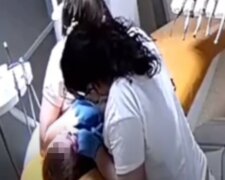 Стоматолог издевается над маленькими пациентам в Ровно, дети заливаются слезами: кадры со скрытой камеры