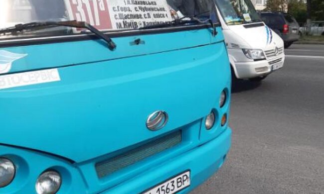 Водій грубо виставив ветерана АТО з маршрутки в Києві, фото: "Я тебе туди не посилав"
