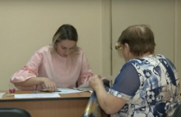 Гуманитарная помощь для пенсионеров в Харьковской области
