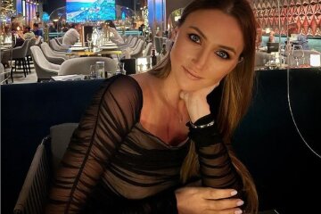 Фаворитка Влада Ямы из "Танців з зірками" Ризатдинова сверкнула точеной фигурой в фитнес зале: "Можно загореться"