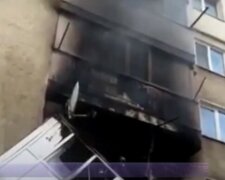 Решітка на дала вибратися з палаючої квартири: харків'янин опинився в заручниках вогню
