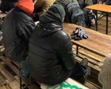 Суворі морози насуваються до Києва: на залізничних вокзалах пропонують допомогу, деталі