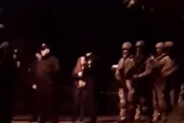 Мужчина устроил взрыв в жилом доме, есть жертва: видео ЧП