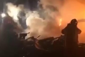 Багато жертв: велика пожежа спалахнула в Криму, кадри та подробиці