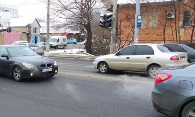 Кричав на всю вулицю: в Одесі збили пішохода і відвезли в невідомому напрямку, кадри