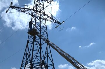 Графики отключения света в Полтавской области на 7 февраля