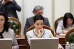 оксана дмитрієва, "слуга народу"