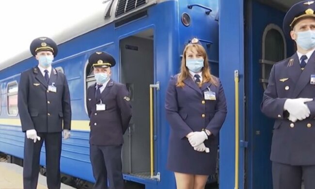 "Пасажирів не пустять у вагон": Укрзалізниця попередила про термінові зміни на Одещині з 2 листопада