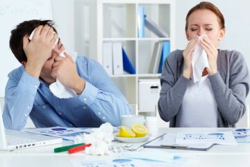 насморк мужчина и женщина болезнь грипп