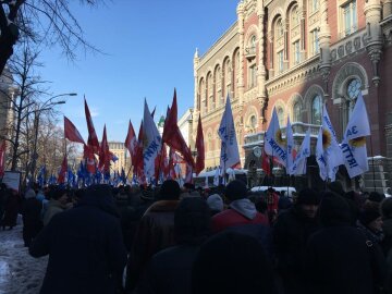 У Порошенко рассказали, кто на самом деле участвует в протестах