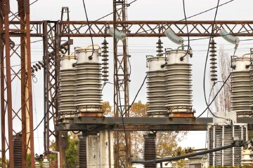 Графики отключения света в Полтавской области на 14 декабря