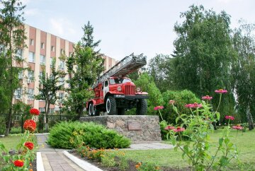 Журналисты рассказали про солдафонские порядки в ликвидированном Черкасском Институте пожарной безопасности: что происходит с курсантами