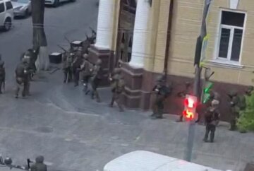"Выдвигаемся на Москву!": военный переворот в России набирает обороты, "вагнеровцы" заходят в города