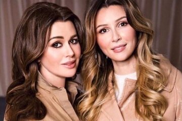 Анастасия Заворотнюк, Анна Заворотнюк