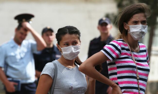 Катастрофа в Армянську: в парках лежать трупи тварин, усе покривається іржею