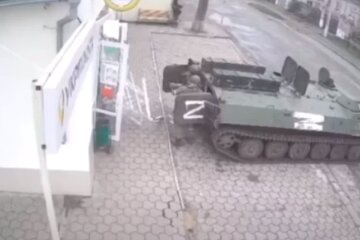 оккупанты, мародерство, война, БТР