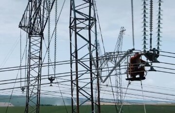 Графики отключения света в Днепропетровской области на 7 мая
