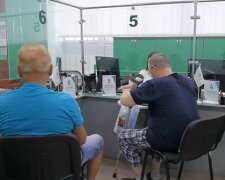 Гуманітарна допомога для пенсіонерів у Полтаві