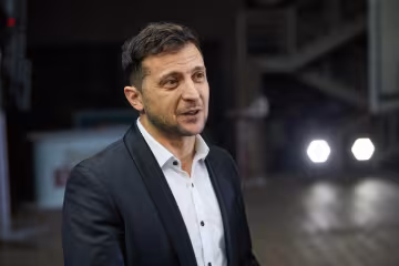 Європейський політик-комік звернувся до Зеленського: “Не перевтомлюйтеся!”