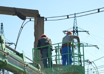 Графіки відключення світла у Івано-Франківській області на 7 квітня