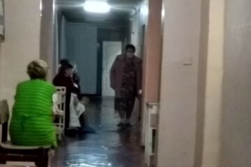 "Медсестра втратила призначення від лікаря": в Одесі пацієнти "ковідної" лікарні розповіли про хаос