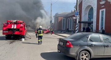 Десятки жертв: окупанти вдарили по вокзалу, з якого евакуюють жителів Донбасу, фото