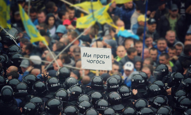 Харебін пояснив, кому потрібен ще один Майдан: «на жаль, план простий»