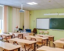 "Ситуація з ковідом загострюється": одеських школярів переводять на дистанційне навчання, названа дата