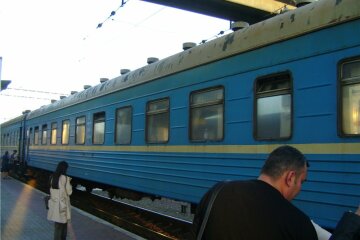 поезд