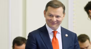 З’їзд “радикалів” Ляшка нещадно висміяли в мережі: загін йдуть в лазню