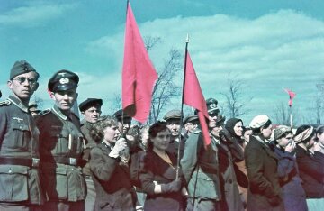 Как нацисты праздновали Первомай на оккупированных территориях (фото)
